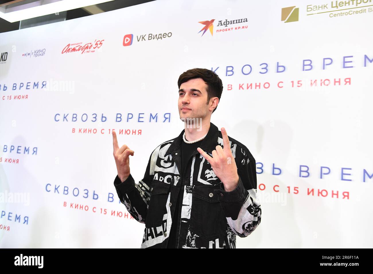 Moscow. Actor Oleg Ternovoy at the premiere of the film `Through Time ...